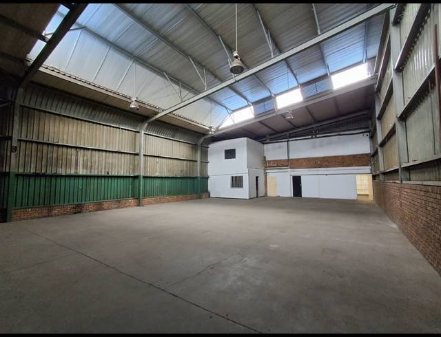 470M² WAREHOUSE TO LET IN BENROSE